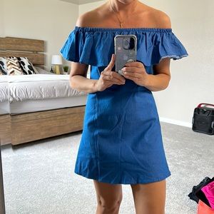 Off shoulder summer dress